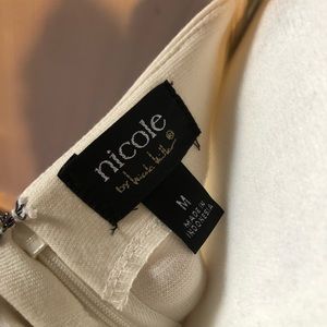 Nicole Miller Dresses - NWOT Nicole Miller Dress Size Medium Nicole Miller Dresses - NWOT Nicole Miller Dress Size Medium